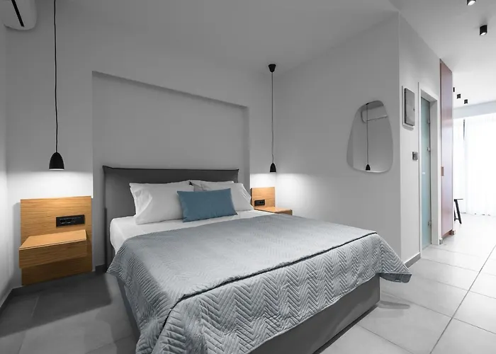 Rothos Luxury